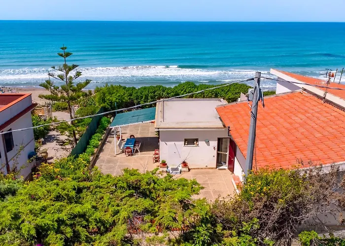 Casa indipendente al Mare, con accesso diretto sulla Spiaggia